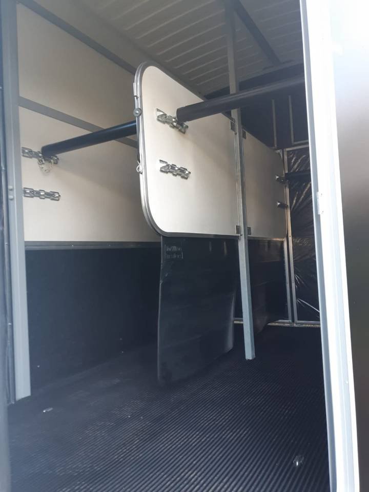 IFOR10.jpg IFOR10.jpg