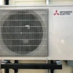 CONTENEUR-MARITIME-TRANSFORME-EN-BUREAU-DE-20-PIEDS1