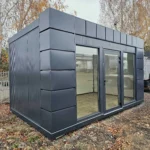 EARL Bureau-de-Jardin-15-m2-3-scaled