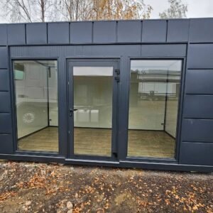 EARL Bureau-de-Jardin-15-m2-7-scaled