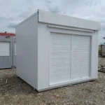 EARL Vue-exterieure-du-conteneur-commercial-300×350-avec-volets-roulants