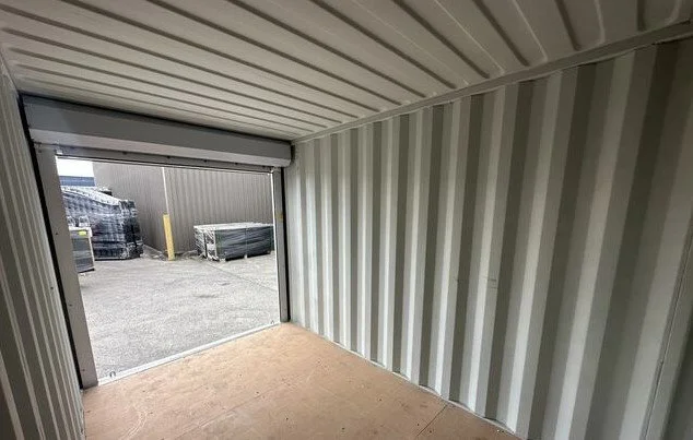 EARL Interieur-container-12-pieds EARL Interieur-container-12-pieds