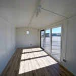 Earl vue-interieure-et-plancher-Module-Container-Amenage-de-18-m2